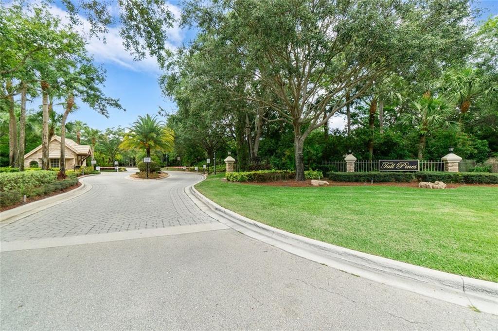 Tall Pines 152-30 B - Residential