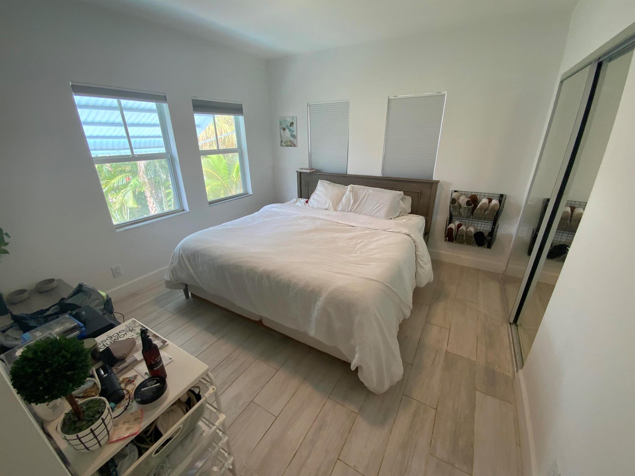 LAKE WORTH TOWN OF - Residential Lease