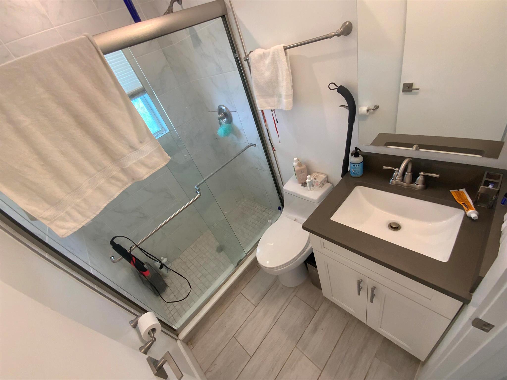LAKE WORTH TOWN OF - Residential Lease