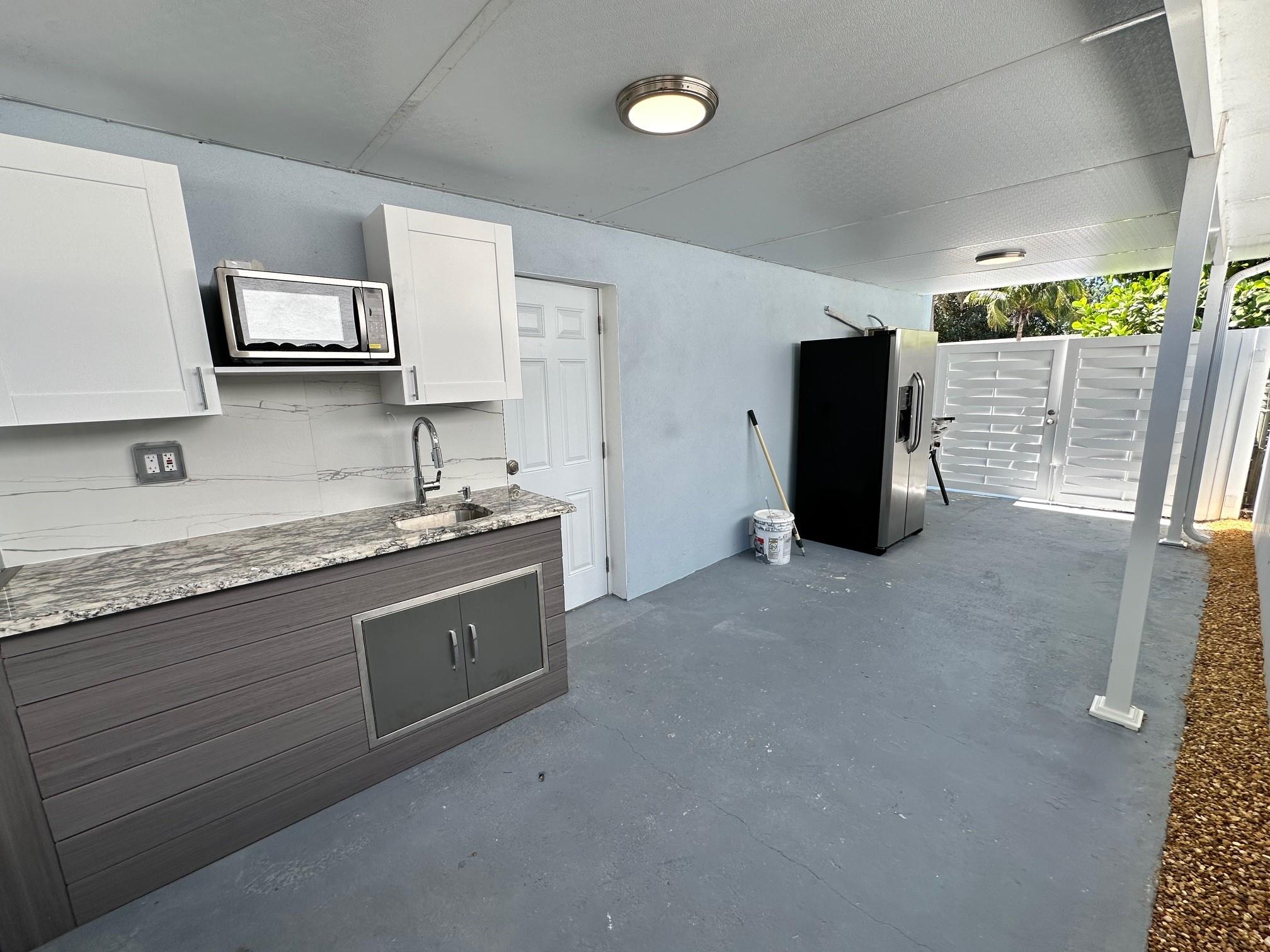 BROADVIEW PARK SEC 4 - Residential Lease