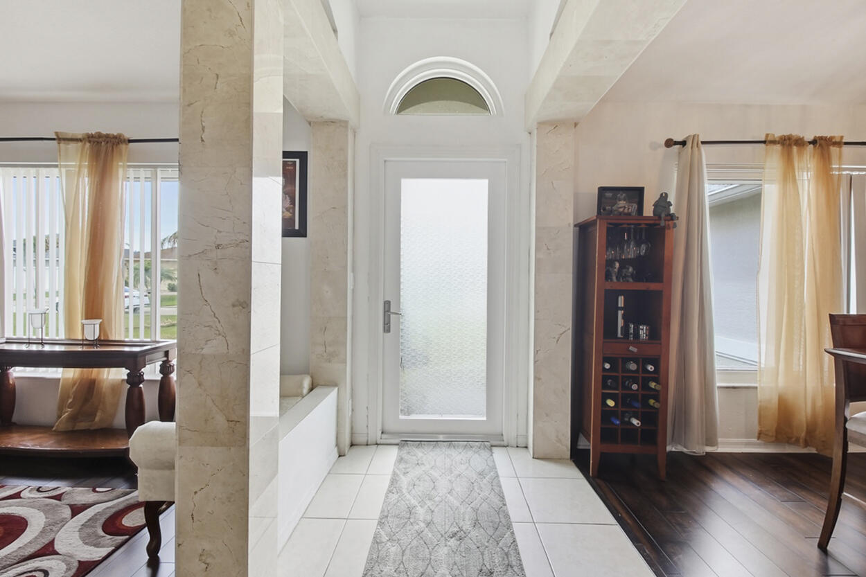 PORT ST LUCIE SECTION 7 - Residential