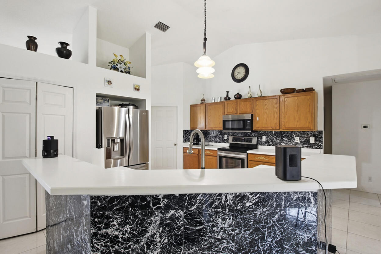 PORT ST LUCIE SECTION 7 - Residential