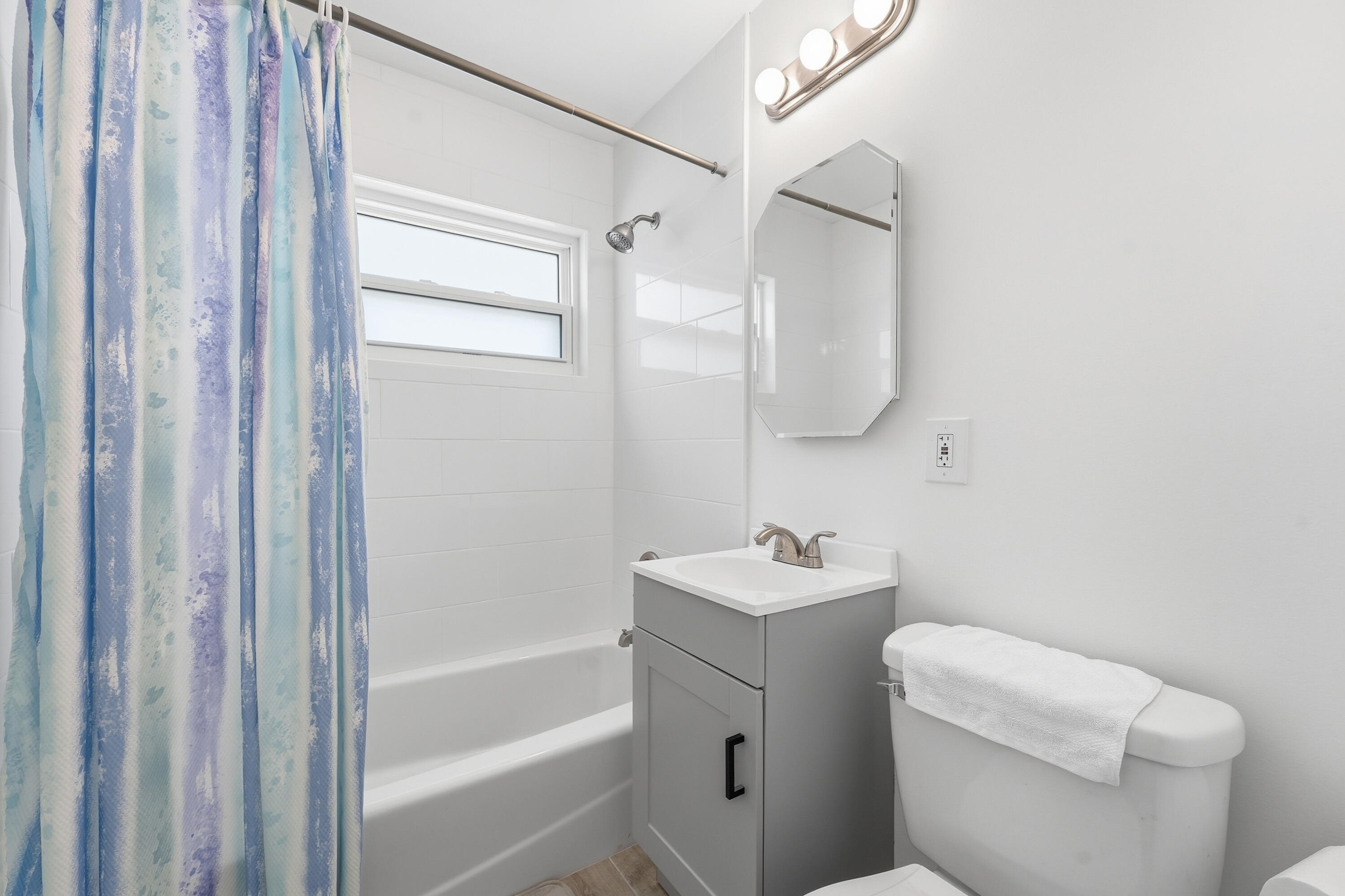 RIVER PARK UNIT 5 - Residential