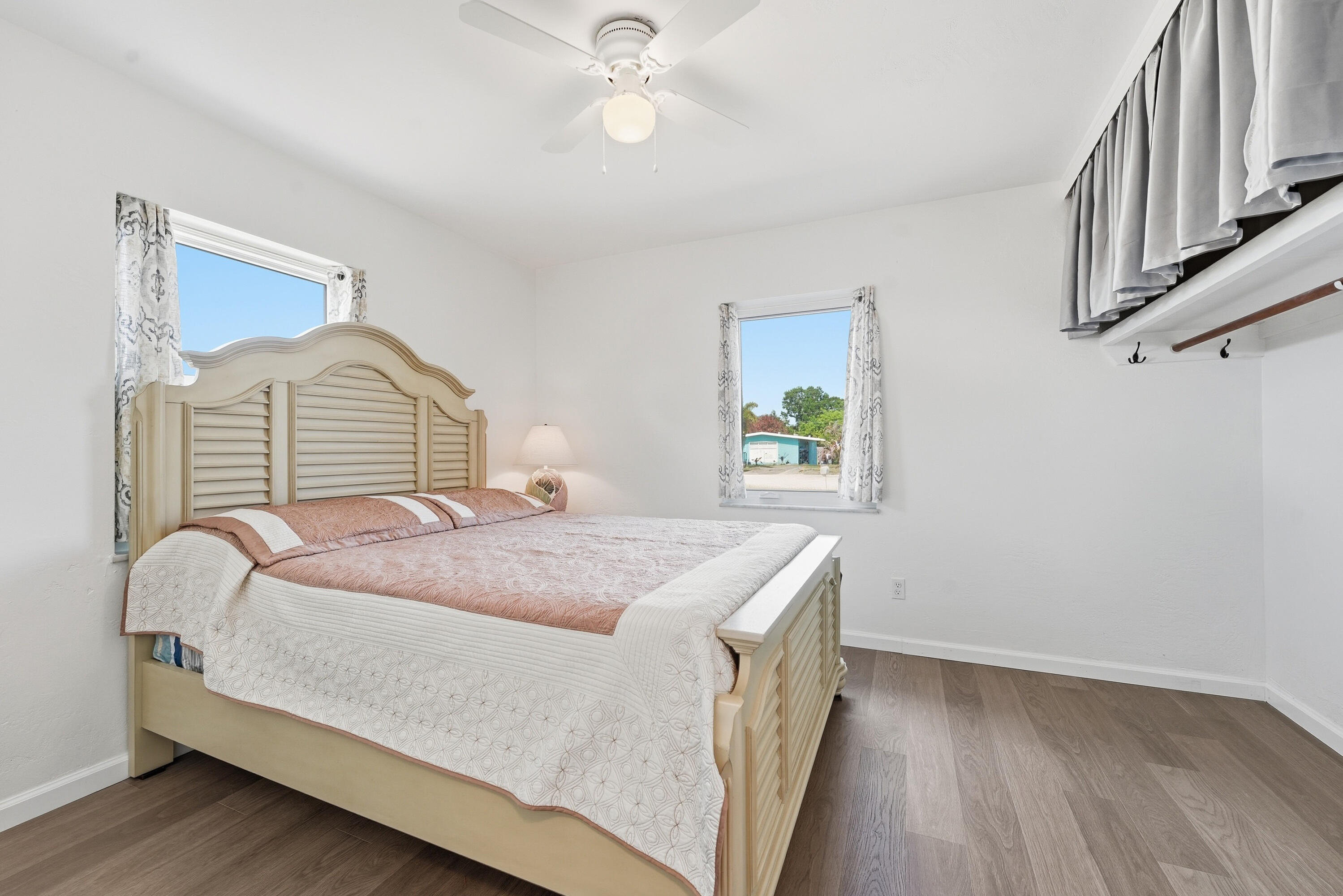 RIVER PARK UNIT 5 - Residential