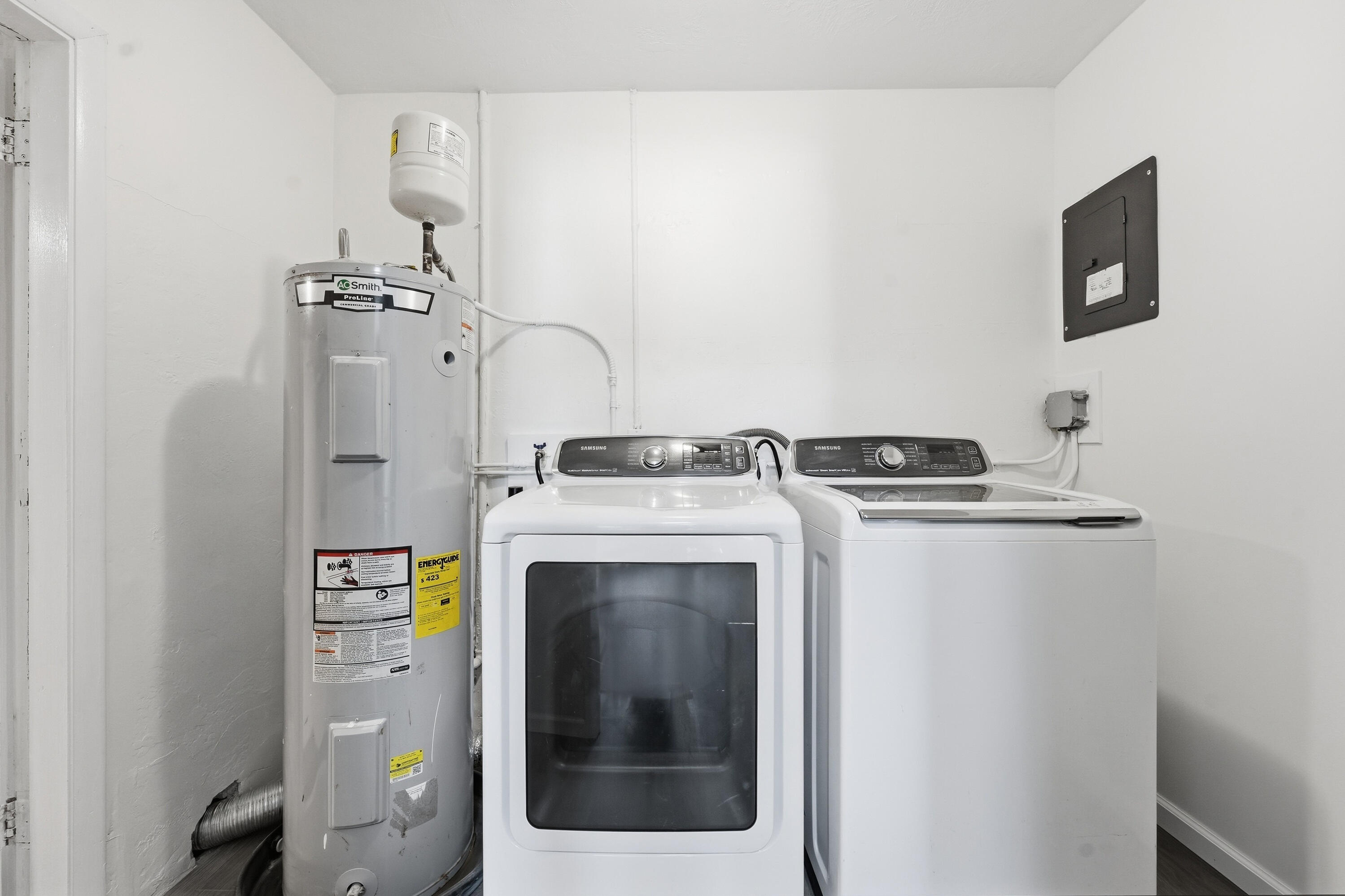 RIVER PARK UNIT 5 - Residential