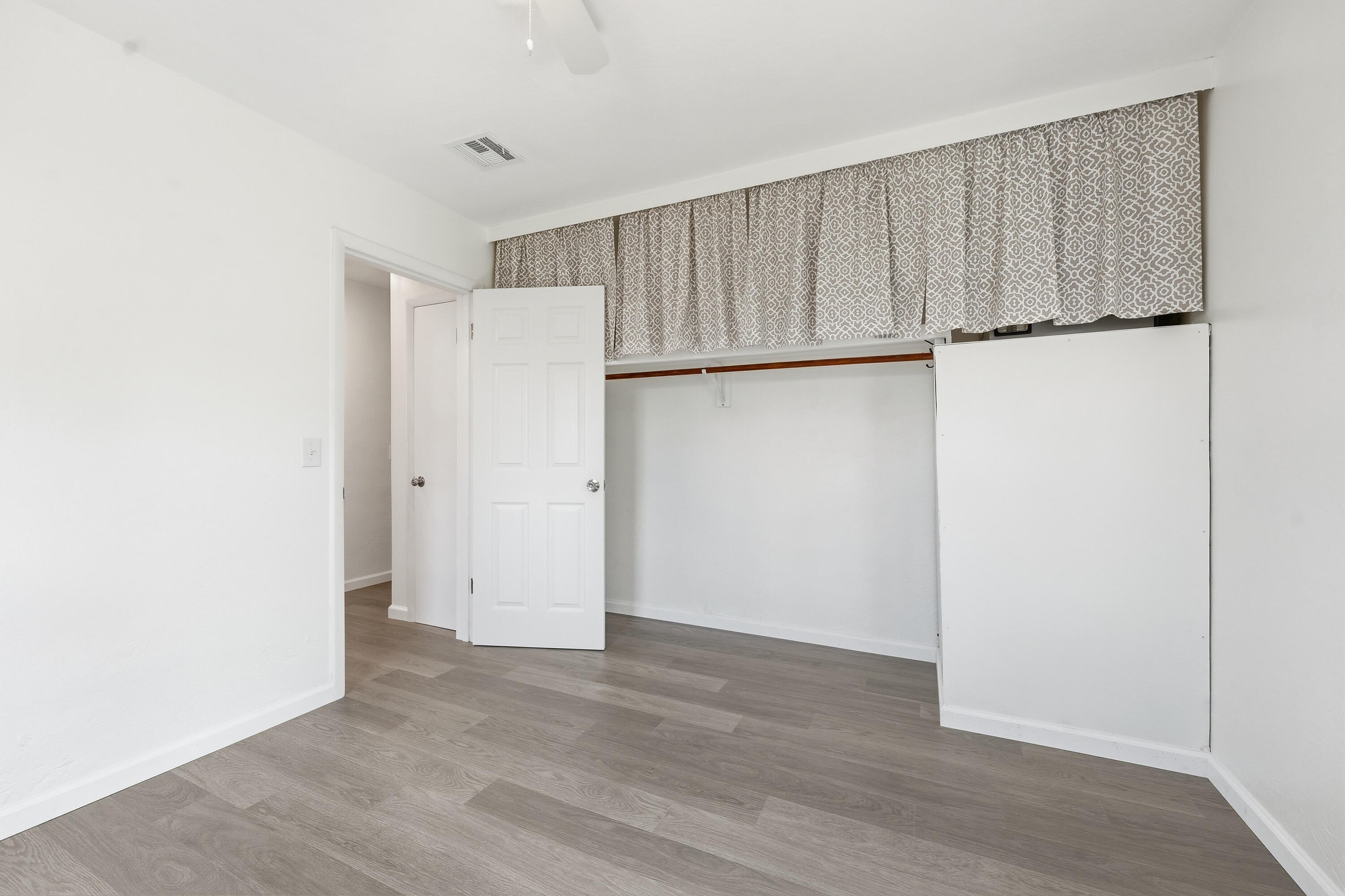 RIVER PARK UNIT 5 - Residential