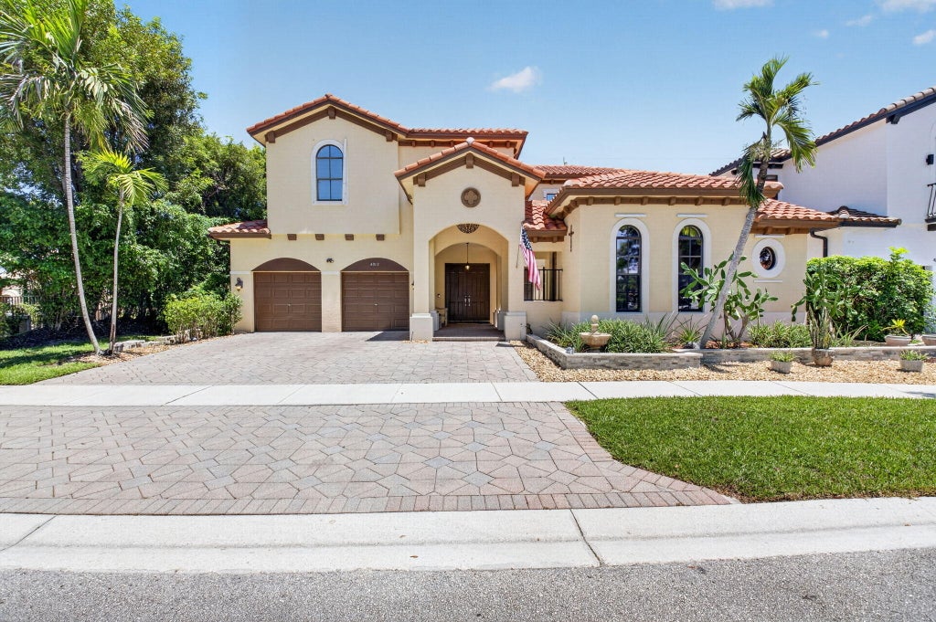 Photo of 4012 Artesa Drive, Boynton Beach, FL 33436 (MLS # B26064723)