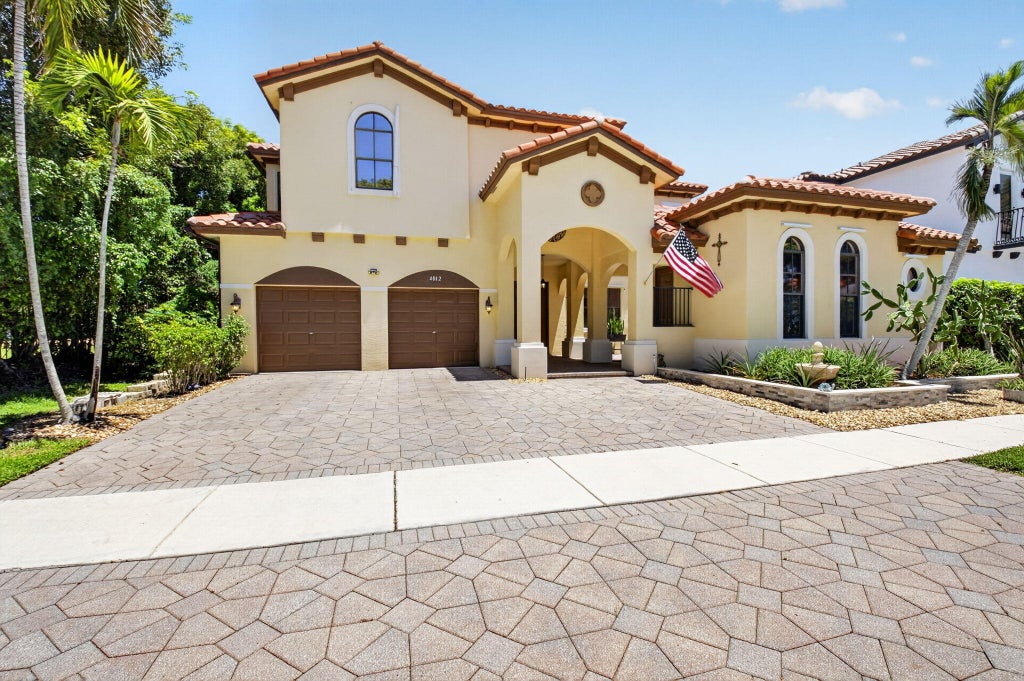 Photo of 4012 Artesa Drive, Boynton Beach, FL 33436 (MLS # B26064723)