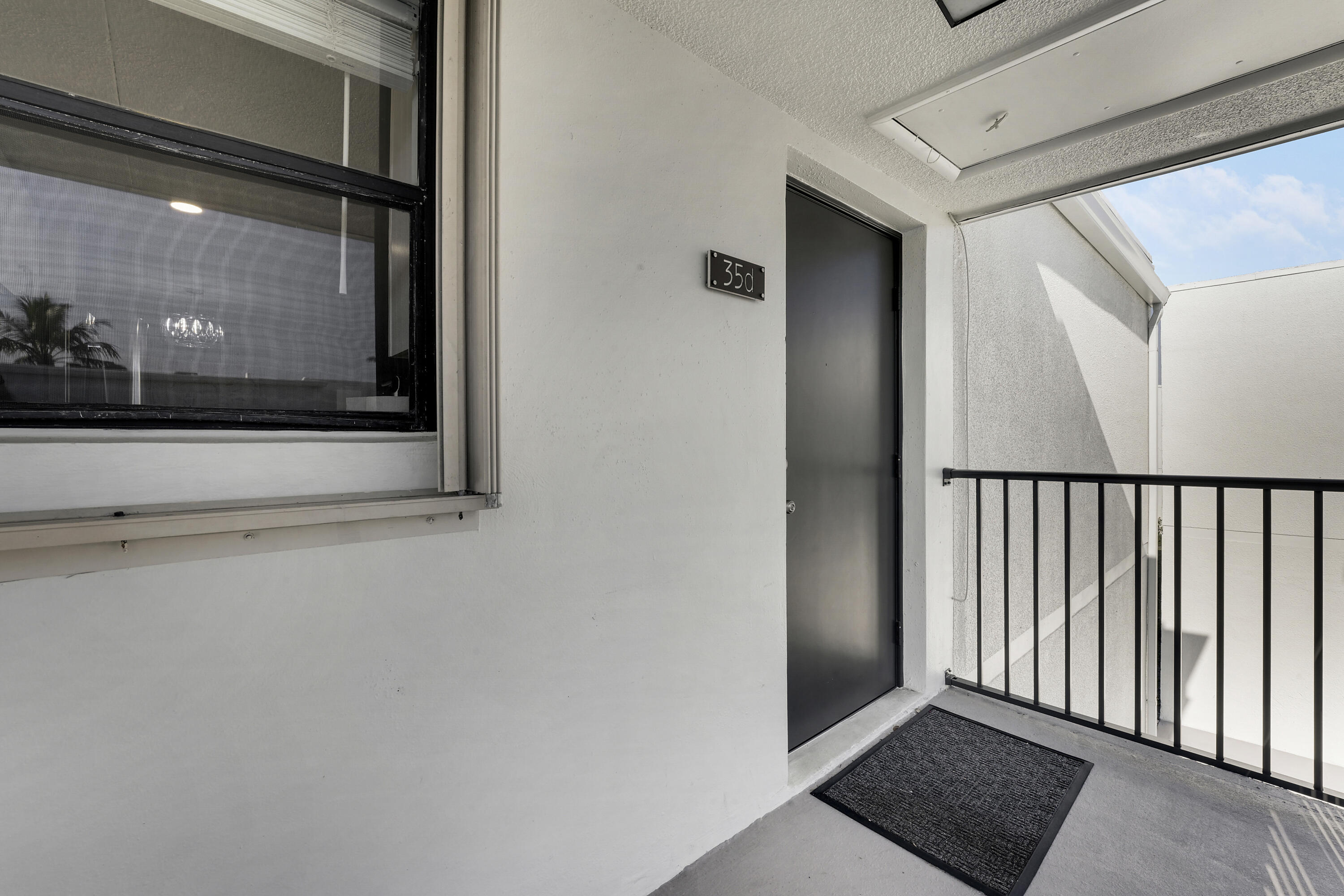 TOWN & COUNTRY ESTATES CONDO - Residential