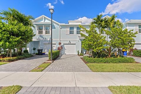 6339 Sailpointe Lane West Palm Beach FL 33413