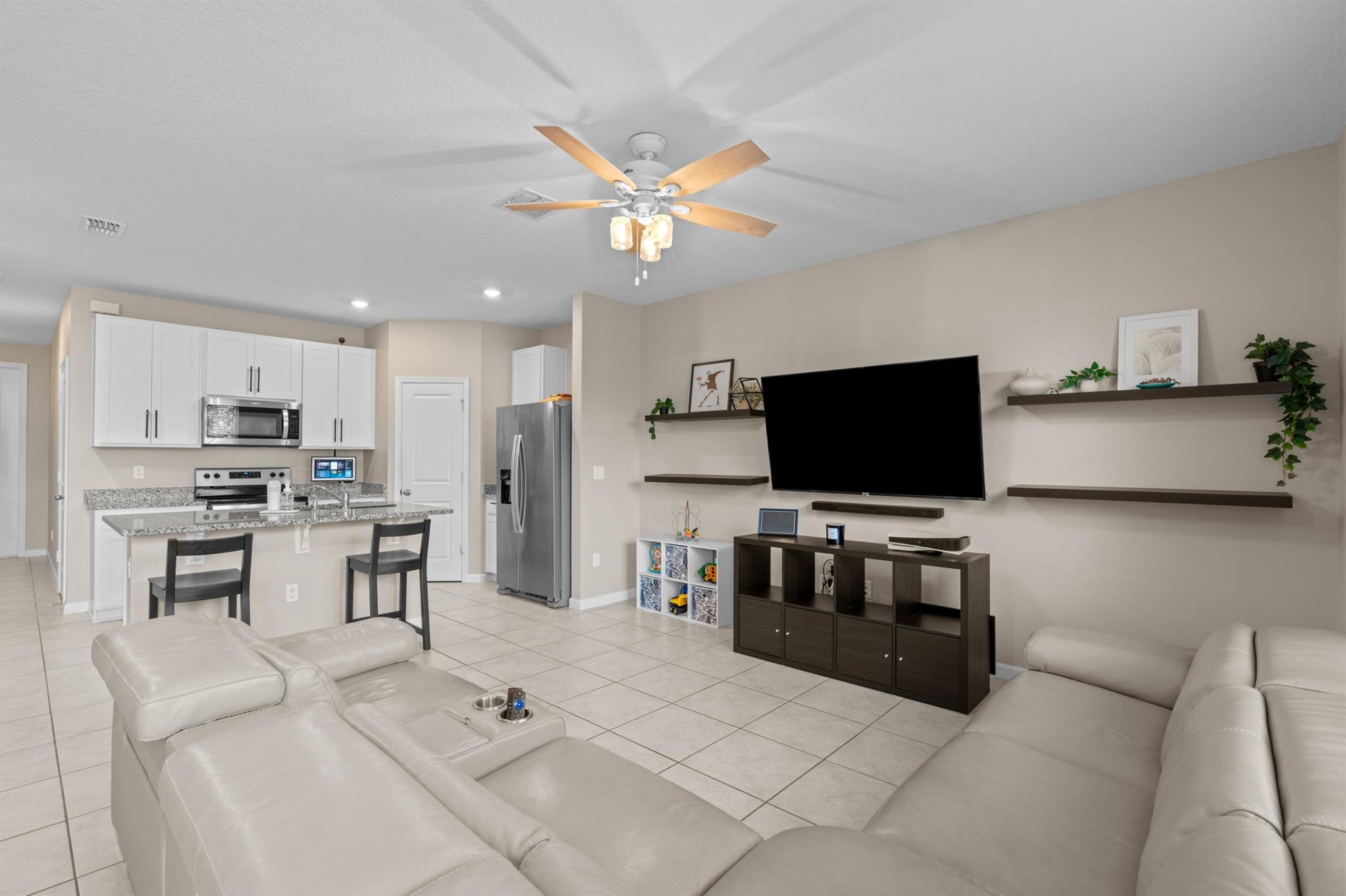 CATALINA TOWNHOMES PLAT - Residential