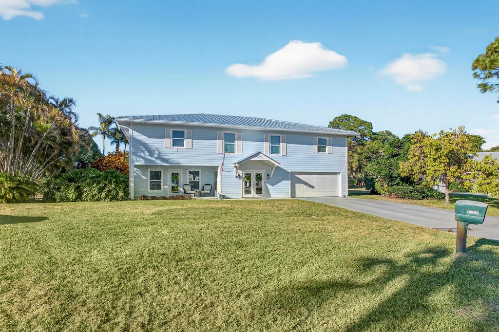 Photo of 10355 Seagrape Way, Palm Beach Gardens, FL 33418 (MLS # R11162065)