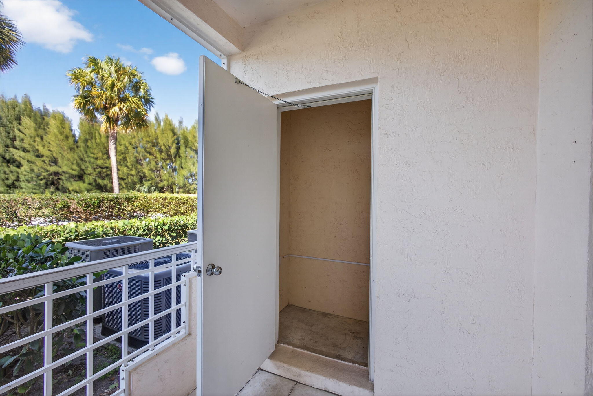 MUIRFIELD CONDO - Residential