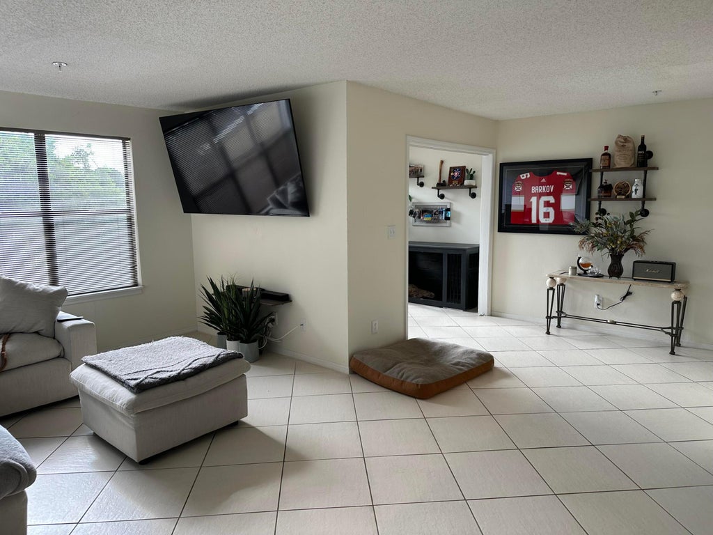 Photo of 2315 N Congress Avenue #27, Boynton Beach, FL 33426 (MLS # R11004856)