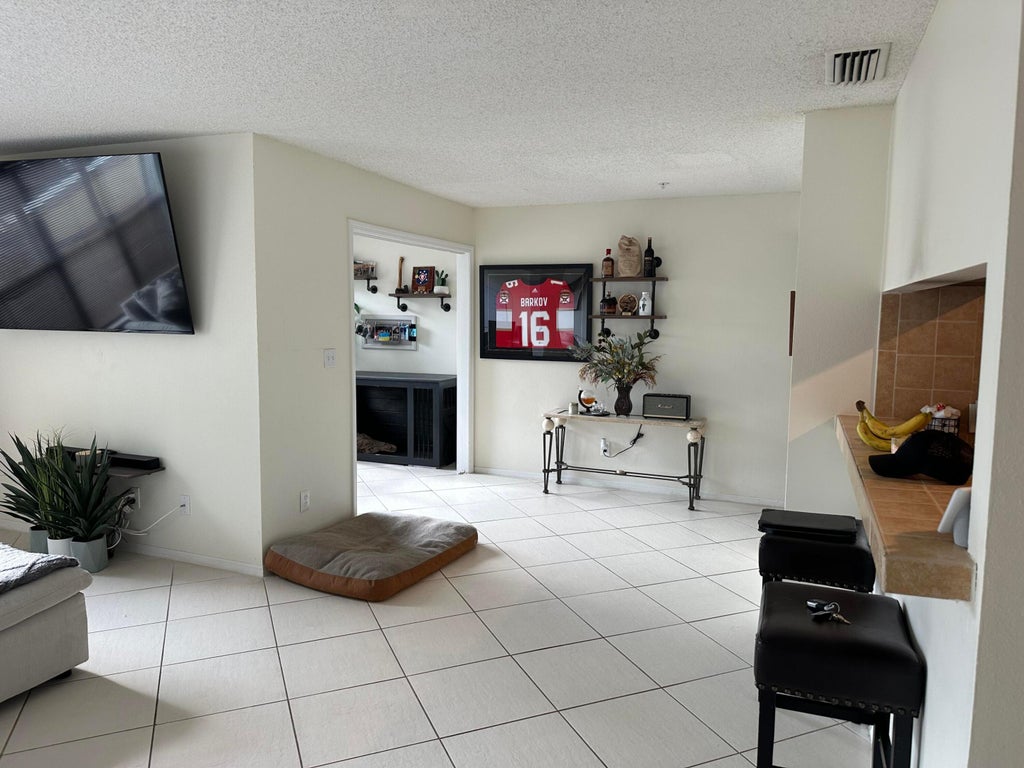 Photo of 2315 N Congress Avenue #27, Boynton Beach, FL 33426 (MLS # R11004856)