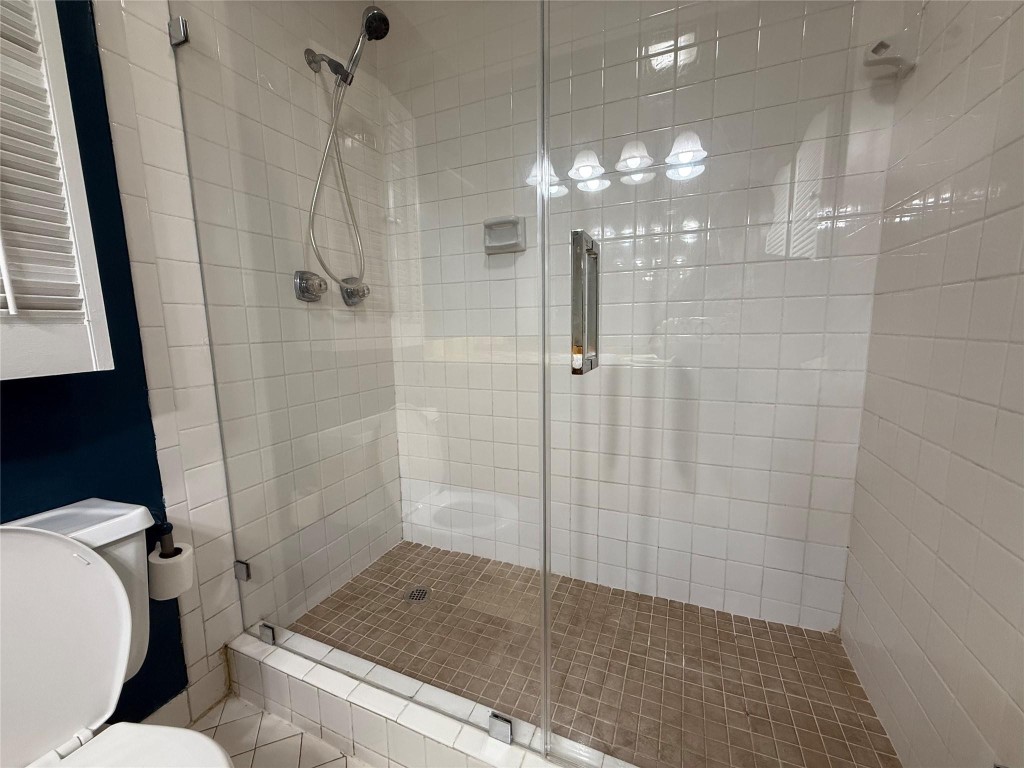 OAK PATHS - Residential