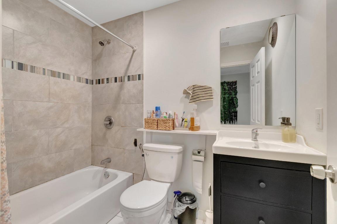 SEMINOLE MANOR 2 - Residential