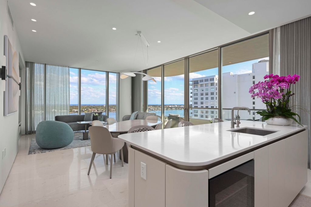 Photo of 200 Arkona Court #1002, West Palm Beach, FL 33401 (MLS # R11159331)