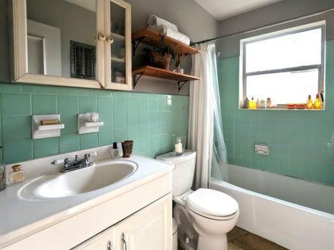 Tiny photo for 1012 SE 15th Street #102, Fort Lauderdale, FL 33316 (MLS # B26044017)