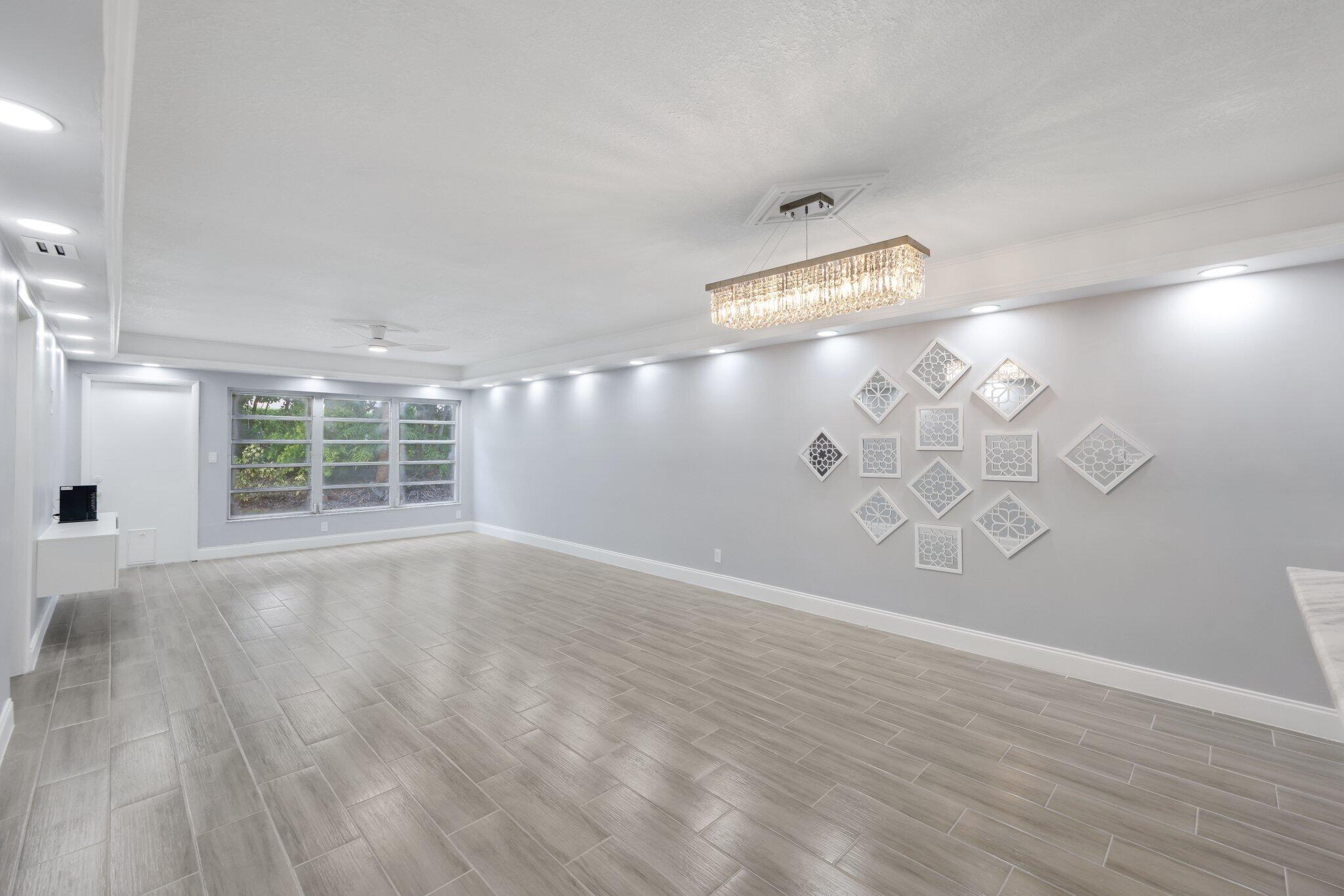 9305 Flynn Circle 8