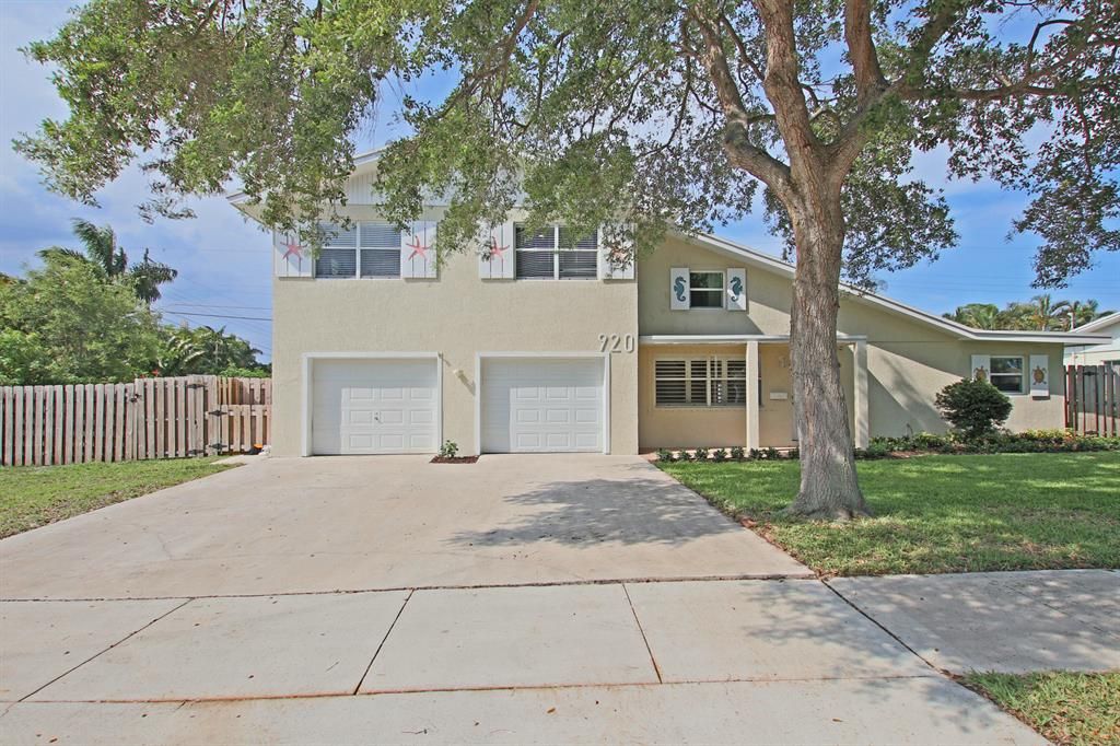 Photo of 920 Lighthouse Drive, North Palm Beach, FL 33408 (MLS # R10715686)