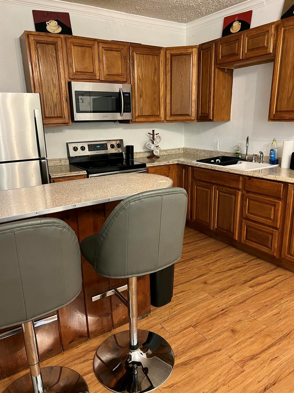 PINEWOOD SUBDIVISION - Residential Lease