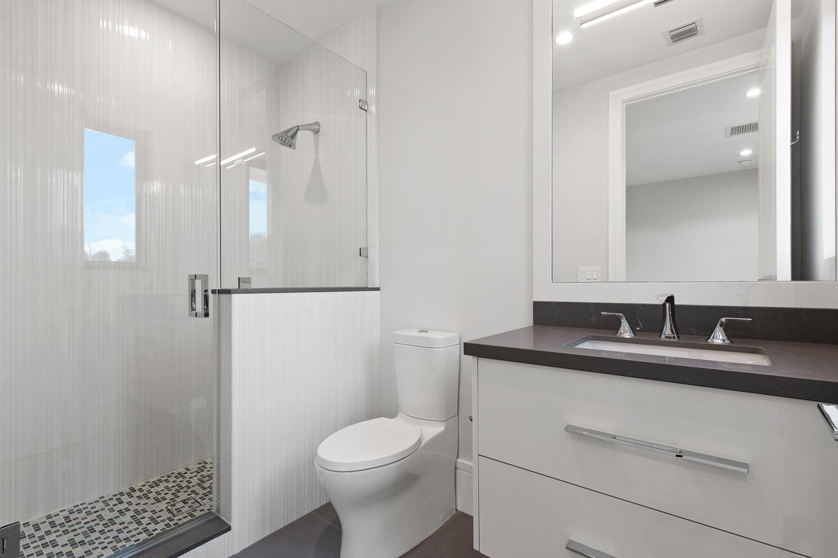 ROYAL PALM YACHT & COUNTR - Residential