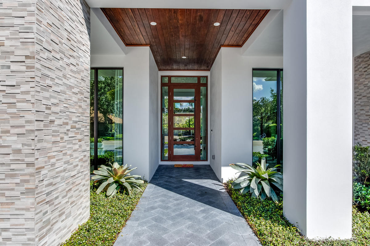 ROYAL PALM YACHT & COUNTR - Residential