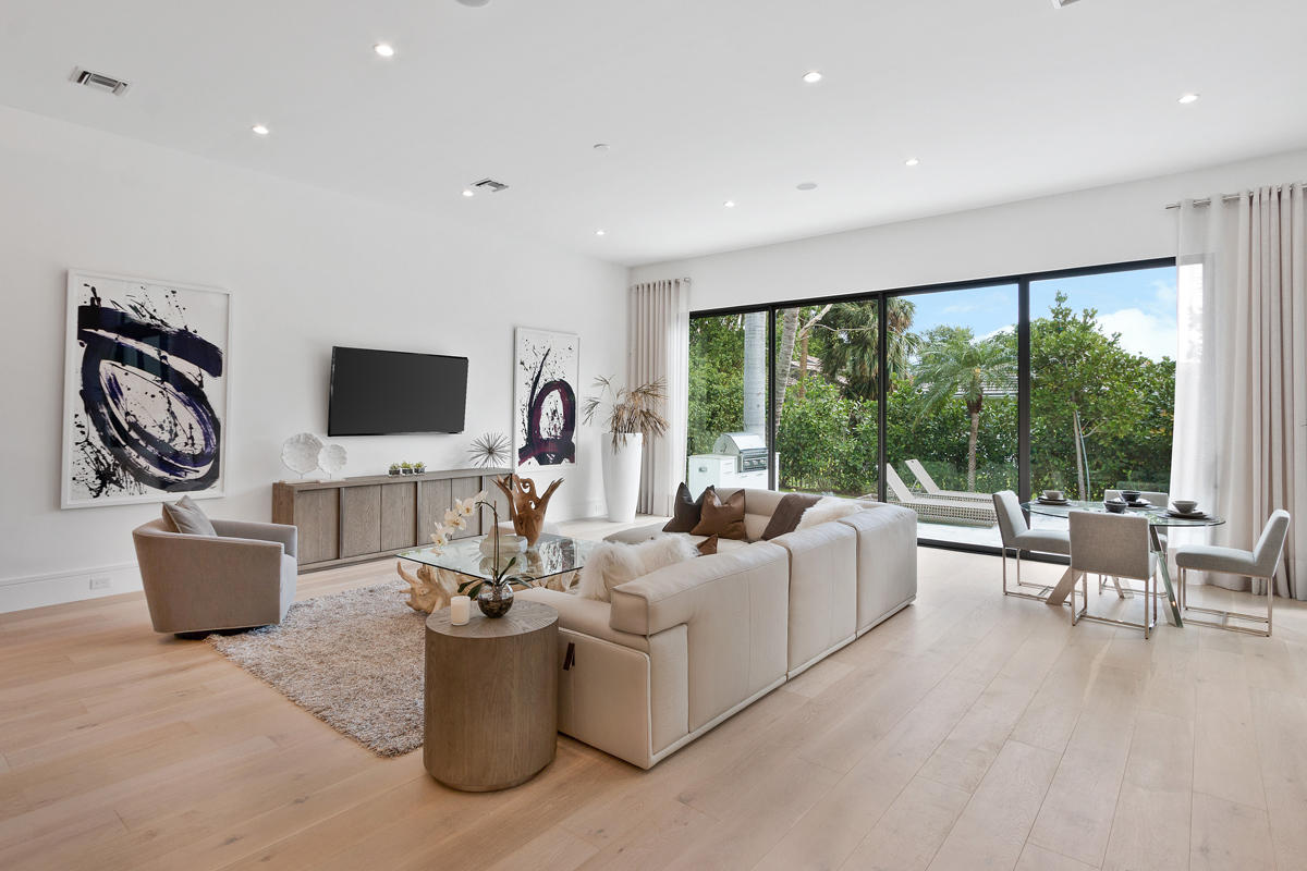 ROYAL PALM YACHT & COUNTR - Residential