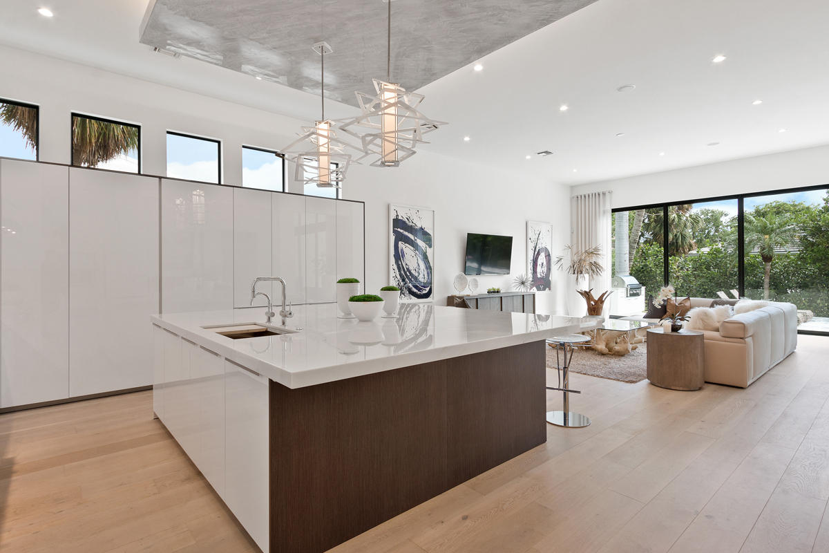 ROYAL PALM YACHT & COUNTR - Residential