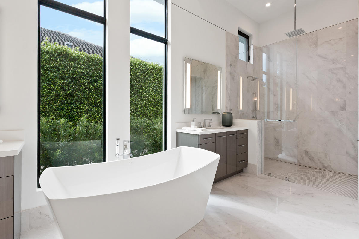 ROYAL PALM YACHT & COUNTR - Residential