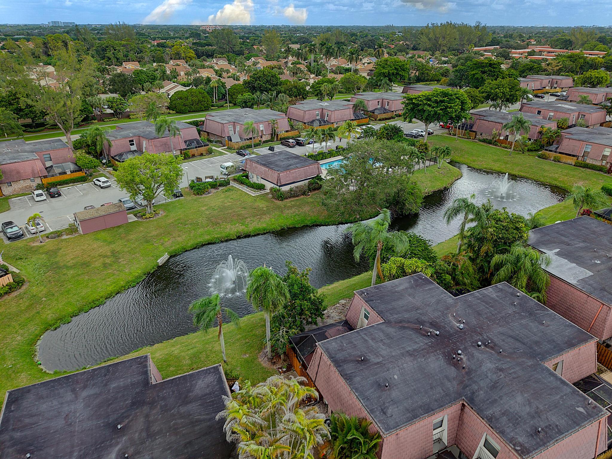 COURTYARDS AT BOCA II - Residential Lease