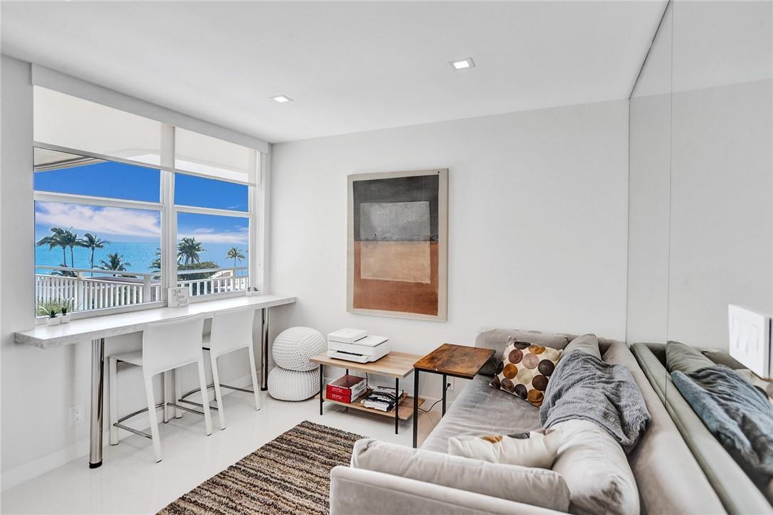 Sea Ranch Lakes North Con - Residential Lease