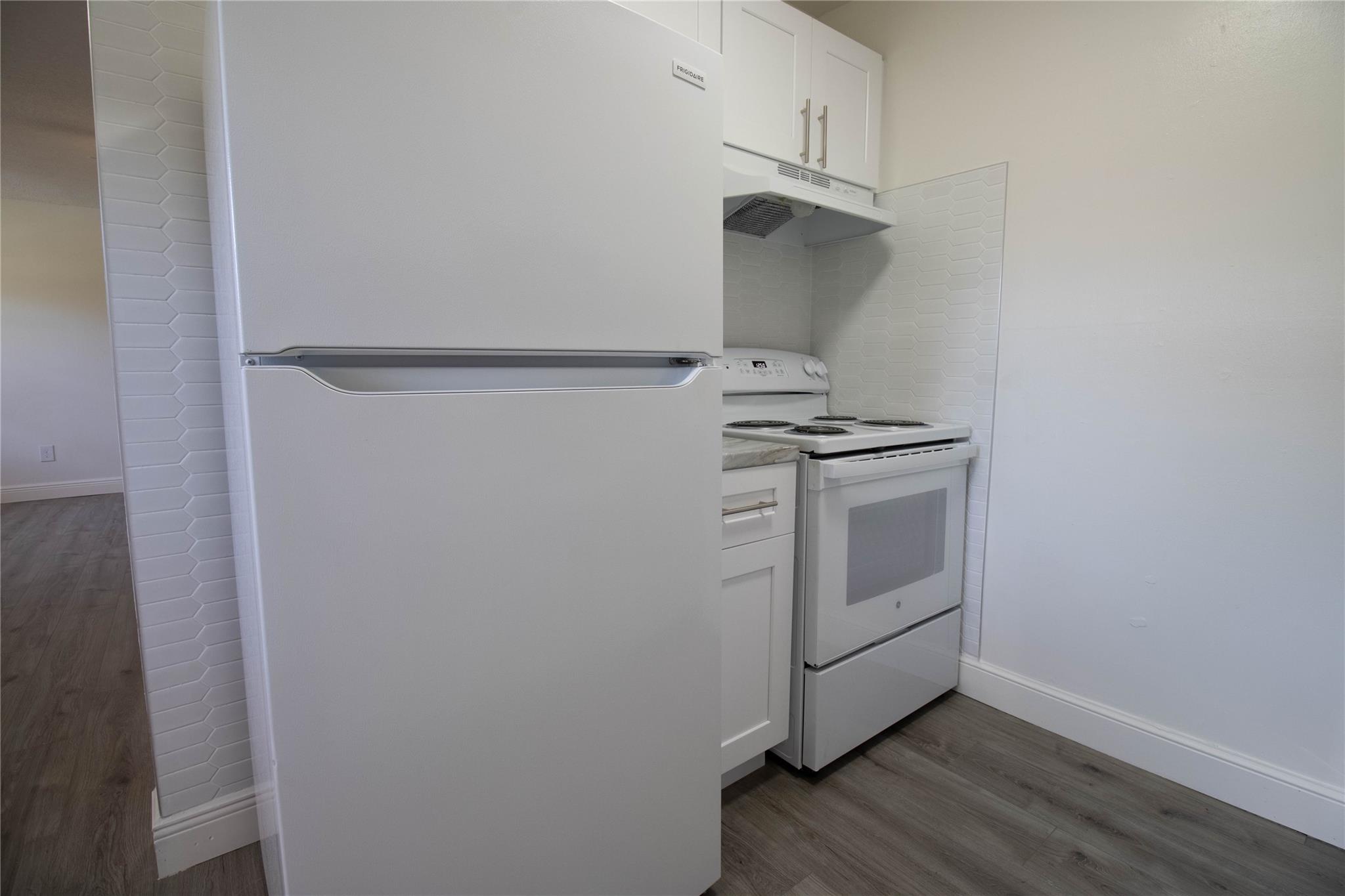 Sailboat Bend - Residential Lease