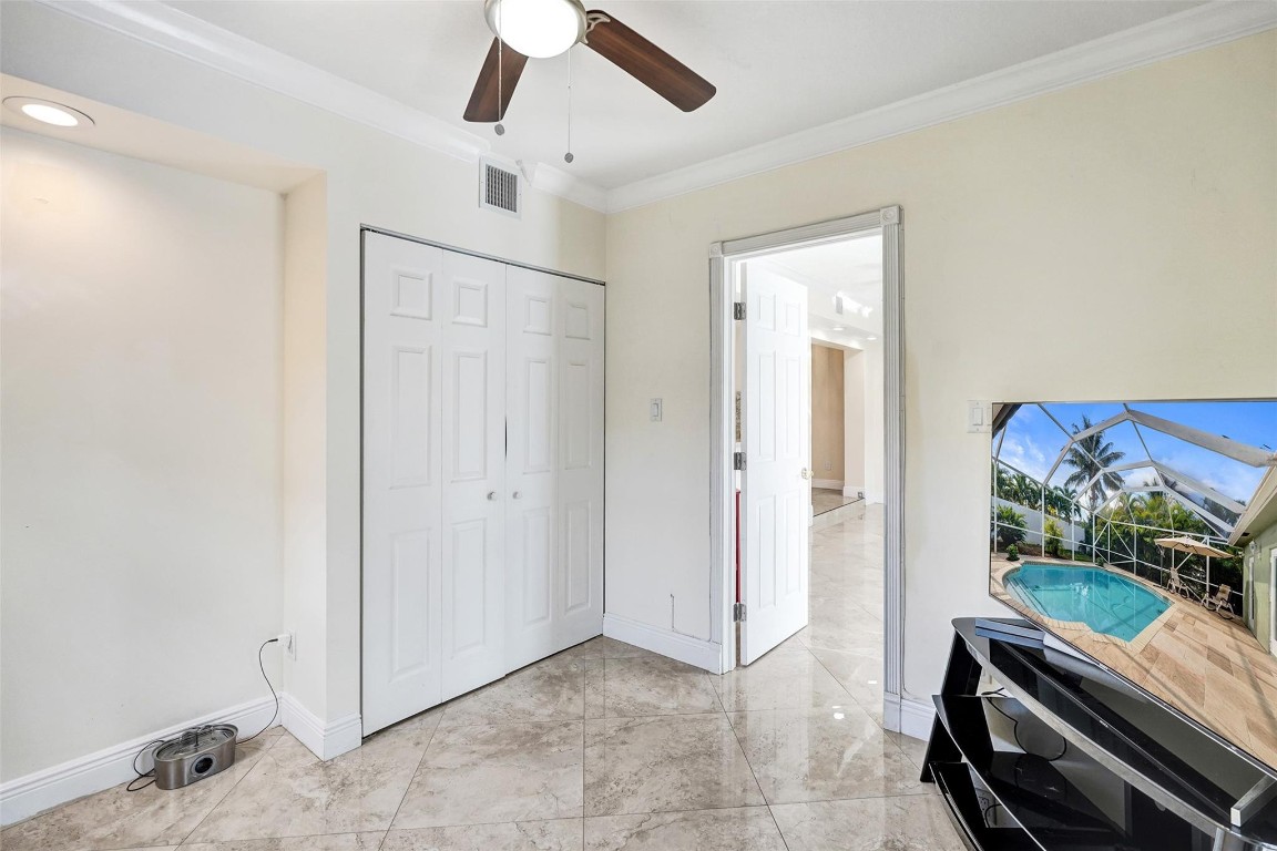 Westwood Commy 6 81-35 B - Residential