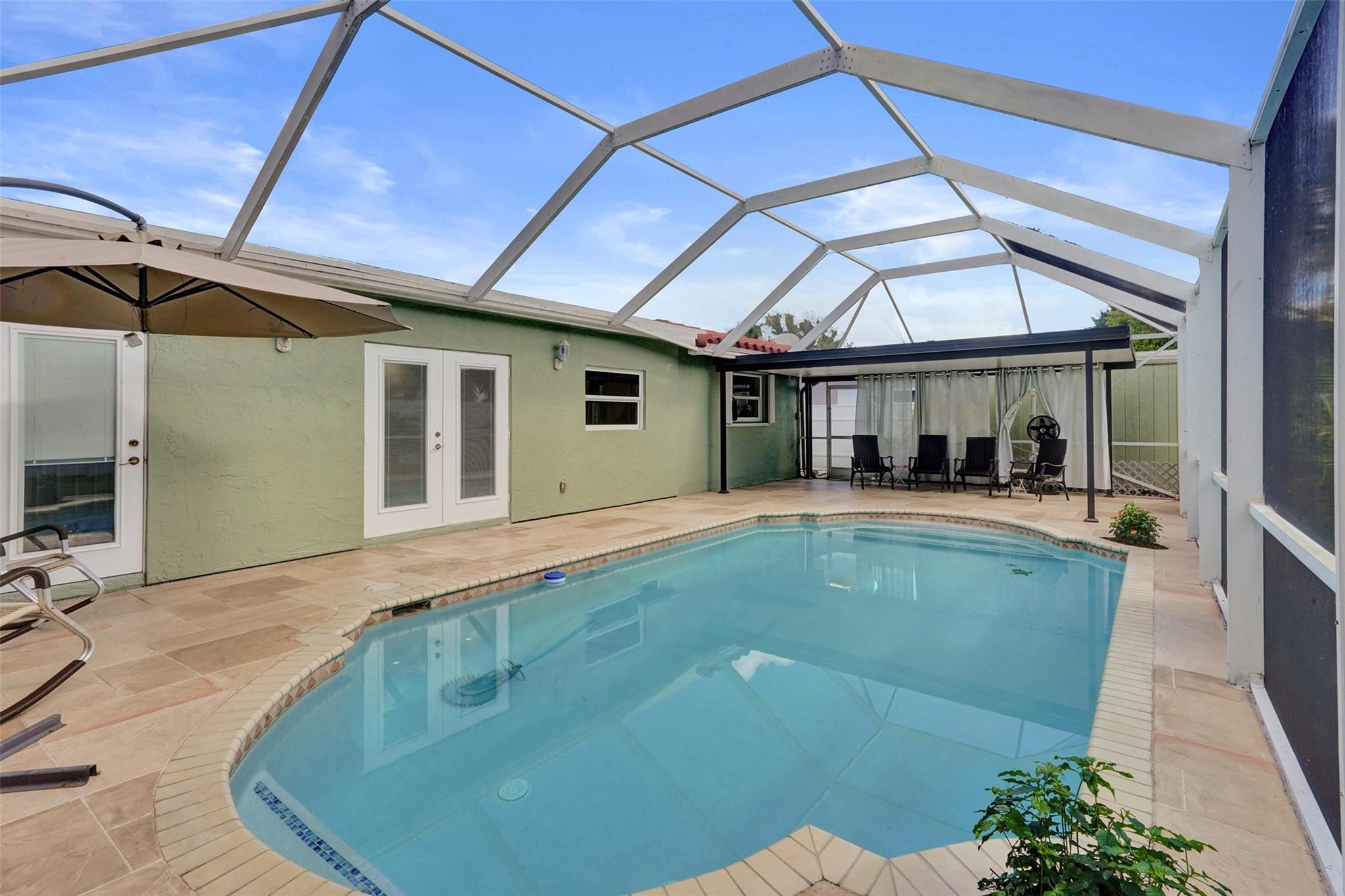 Westwood Commy 6 81-35 B - Residential