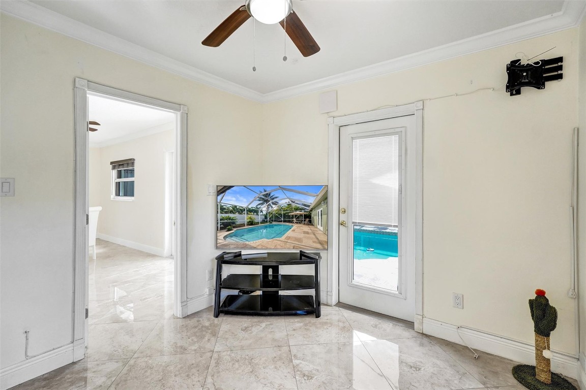 Westwood Commy 6 81-35 B - Residential