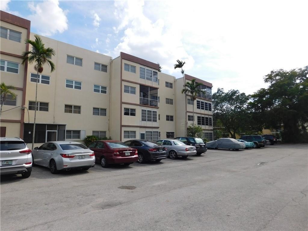 4047 NW 16th Street 406