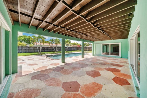 Tiny photo for 1941 SW 73rd Avenue, Plantation, FL 33317 (MLS # B26045981)