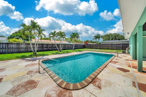 Tiny photo for 1941 SW 73rd Avenue, Plantation, FL 33317 (MLS # B26045981)