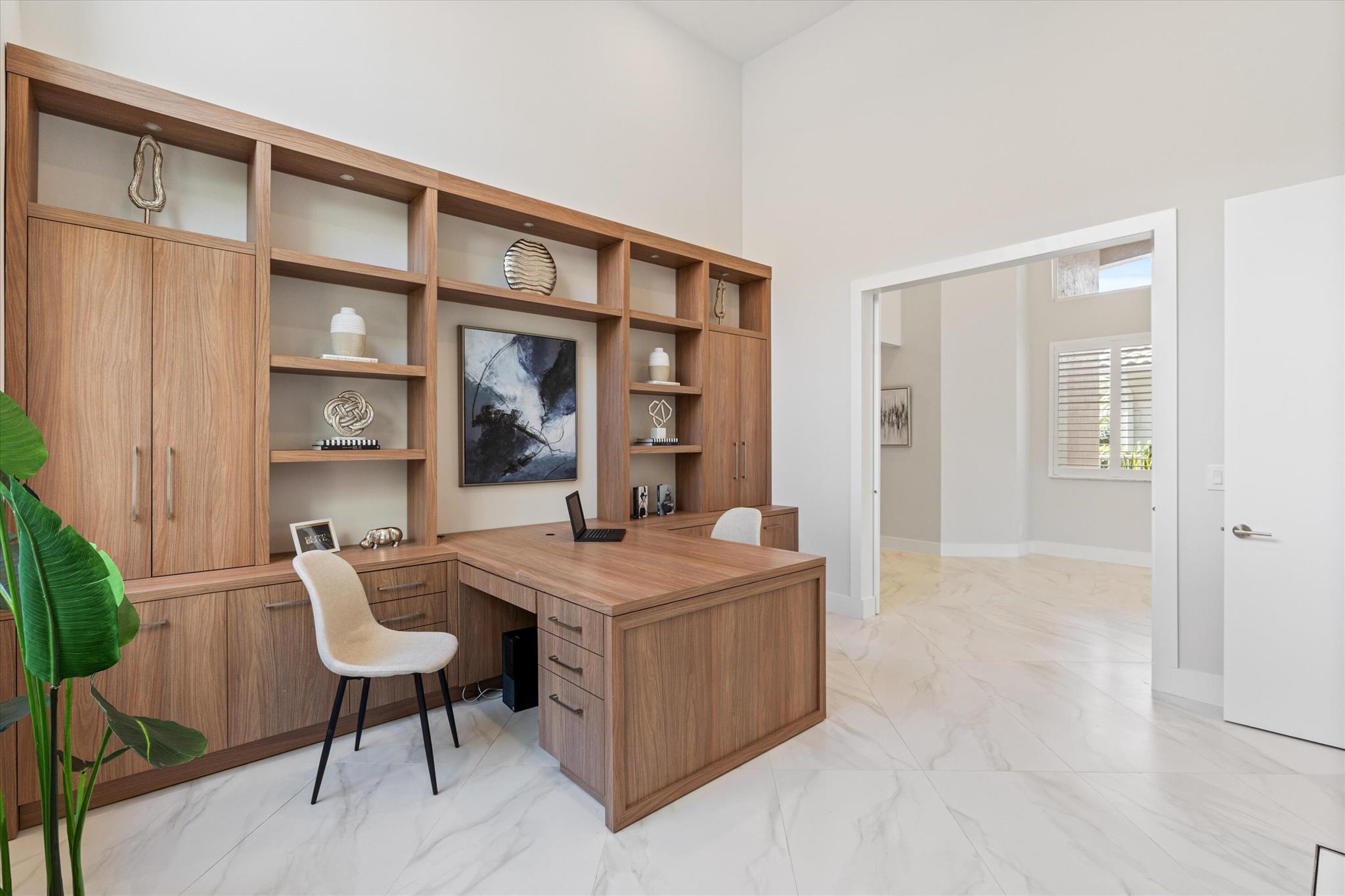 GRAND BAY / POLO CLUB - Residential