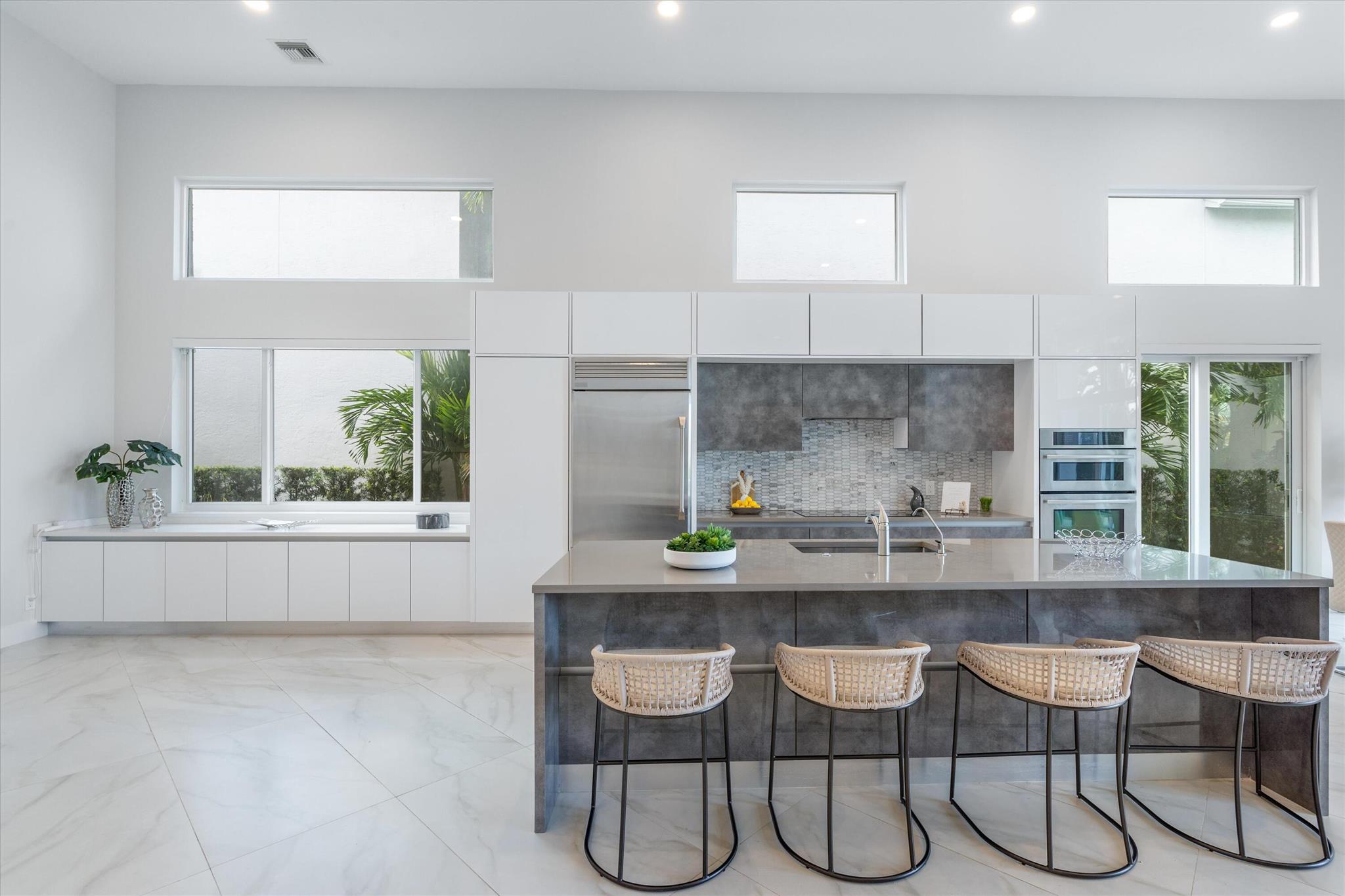 GRAND BAY / POLO CLUB - Residential