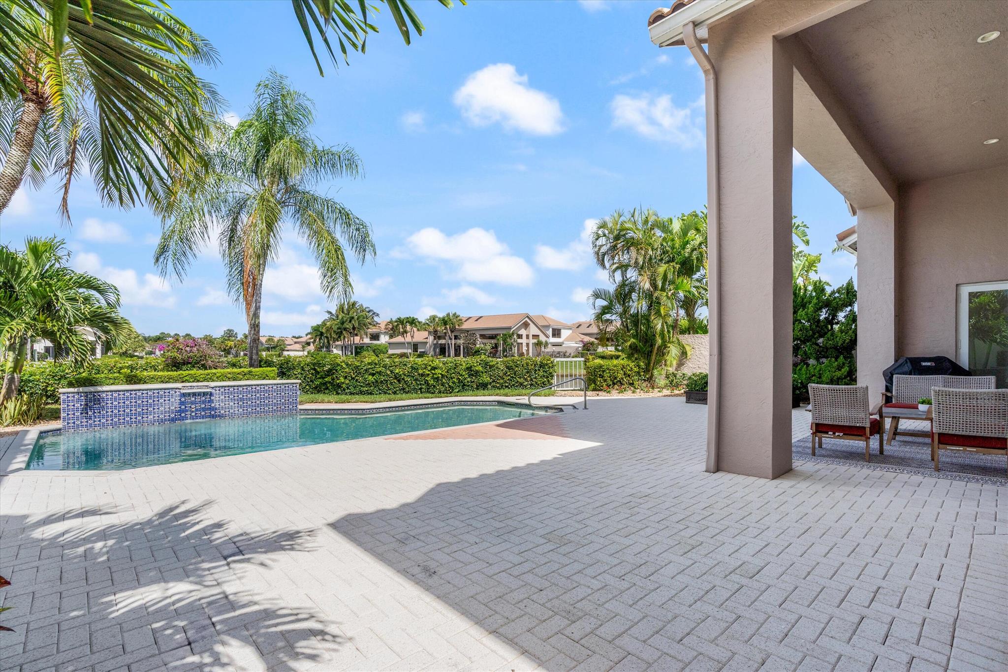 GRAND BAY / POLO CLUB - Residential