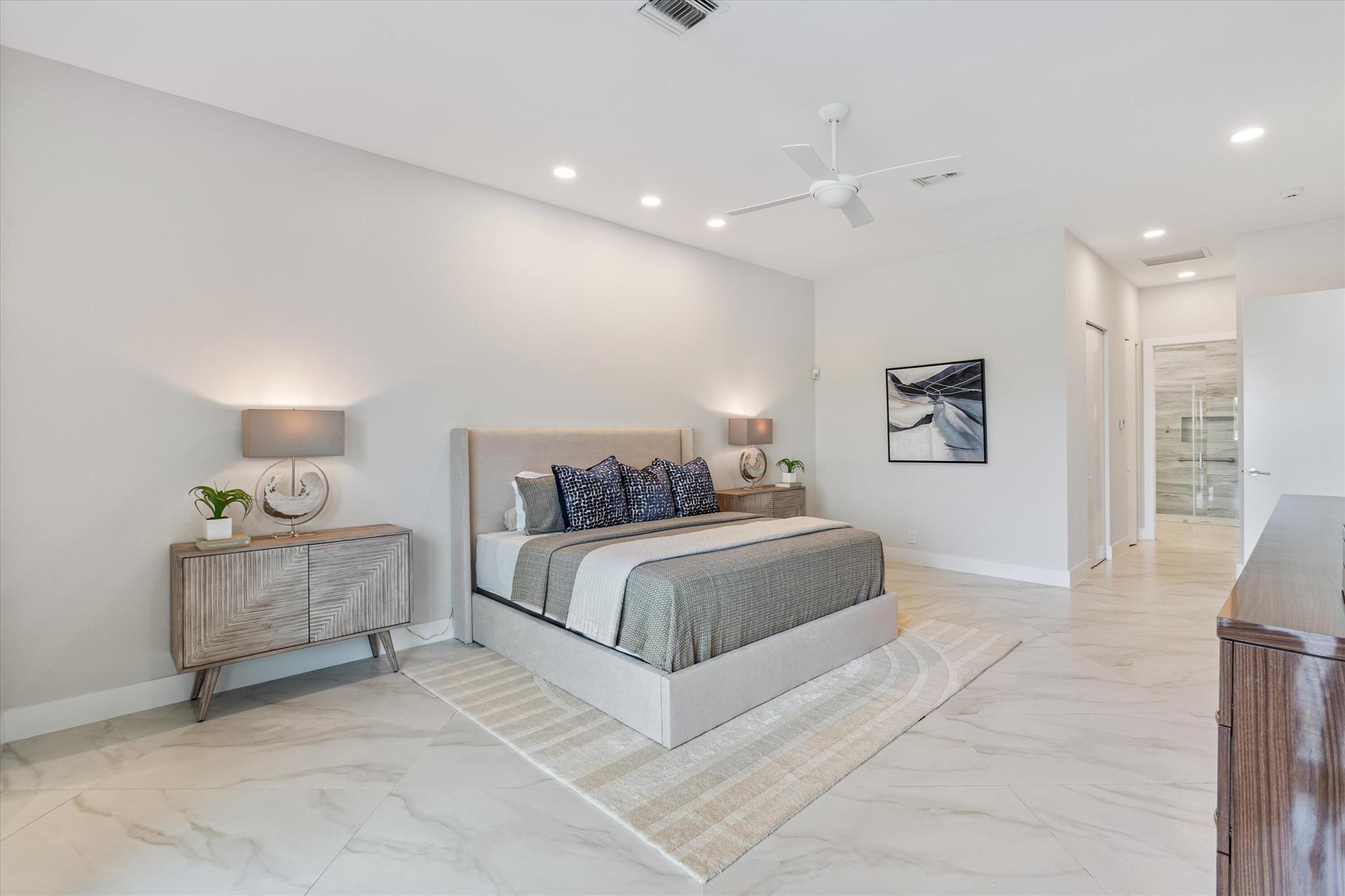 GRAND BAY / POLO CLUB - Residential