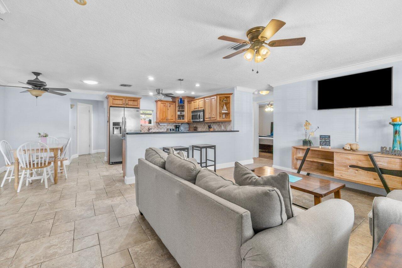 PINE RIDGE - Residential