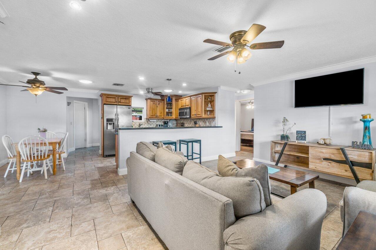 PINE RIDGE - Residential