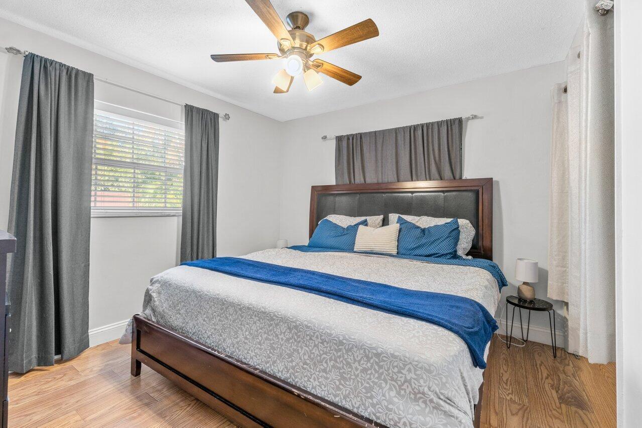 PINE RIDGE - Residential