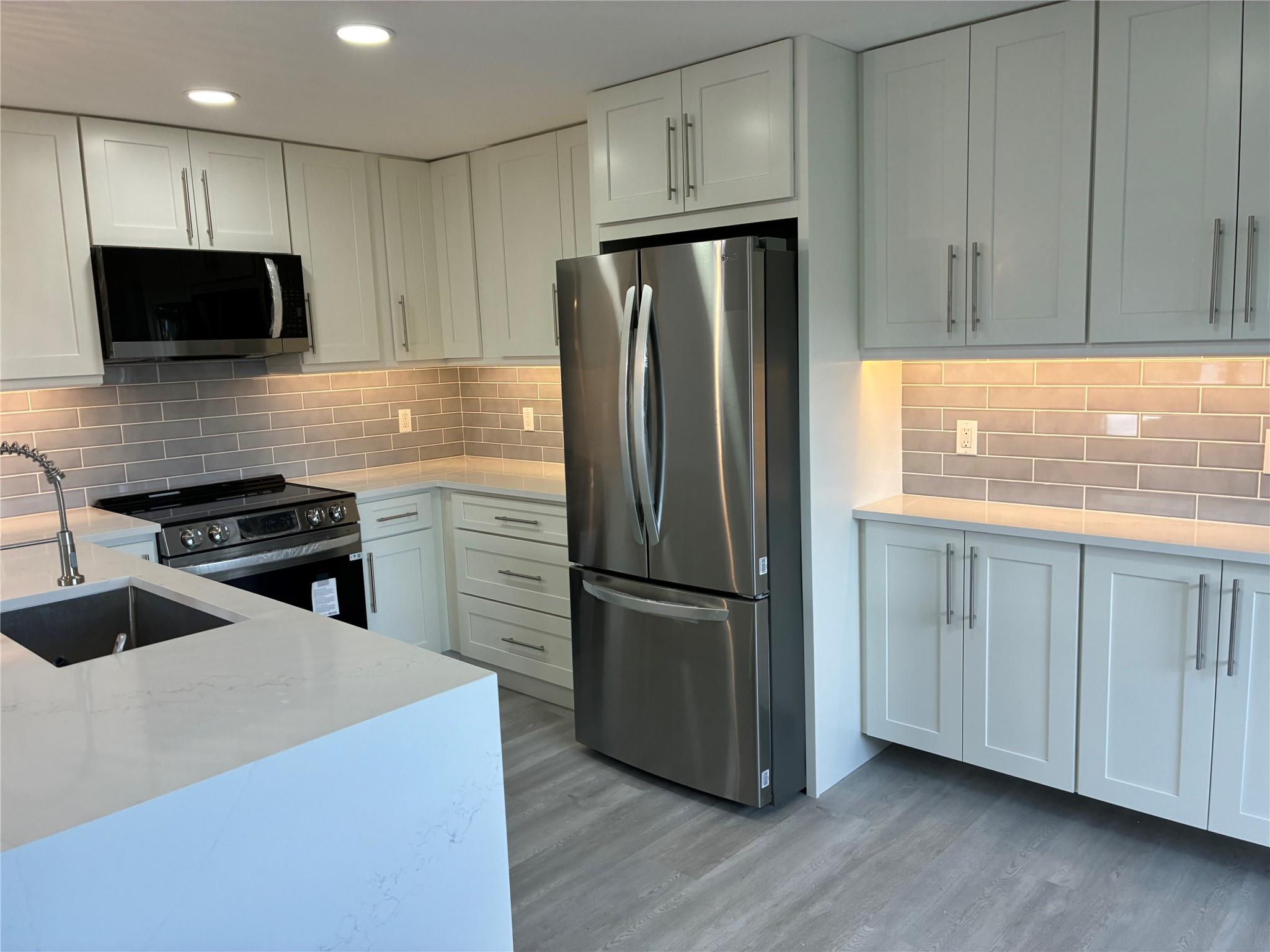 kings point - Residential