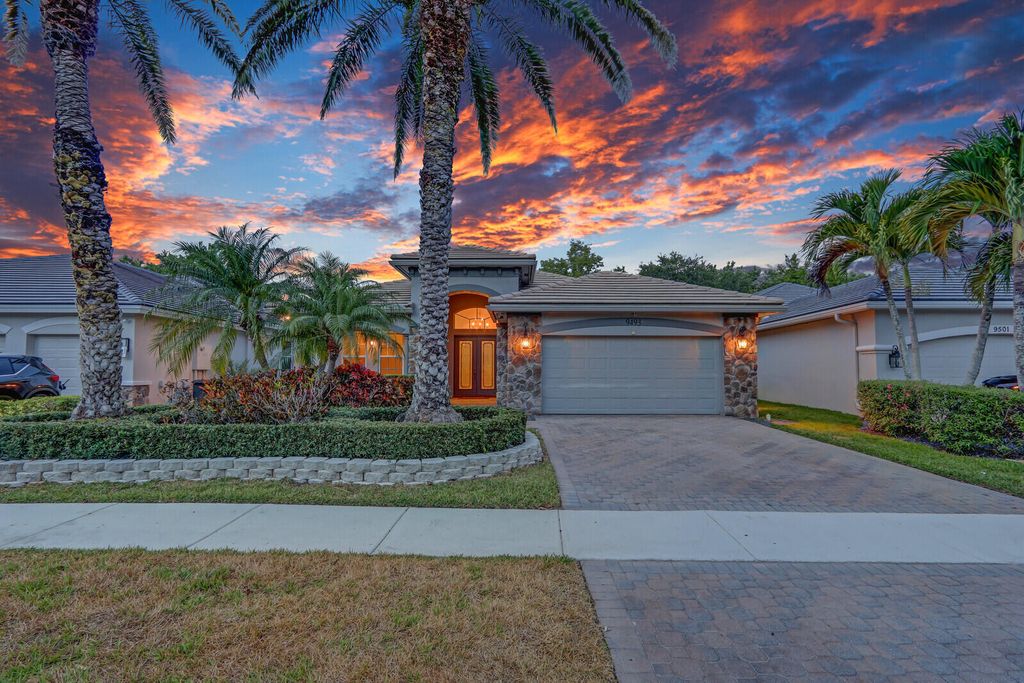 Photo of 9493 Osprey Isles Boulevard, Palm Beach Gardens, FL 33412 (MLS # R11086324)
