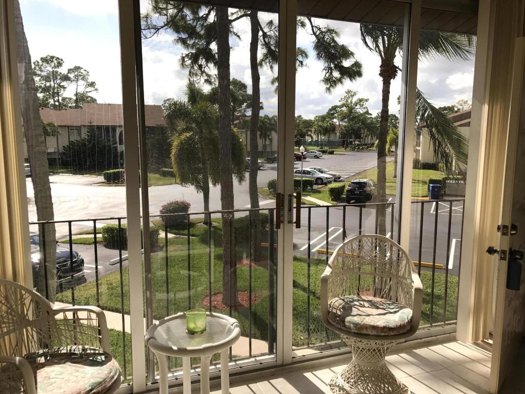 PINE RIDGE SOUTH III CONDO - Residential